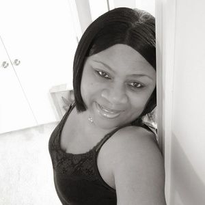 Meet your Posher, Lynda